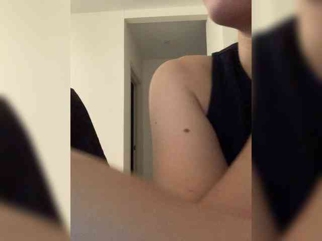 SEX-EDUCATION webcam