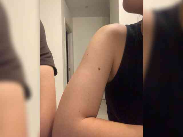 SEX-EDUCATION webcam