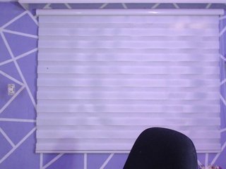 MiaaJoness Porn Show