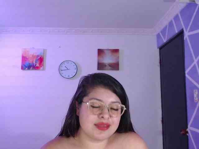 MiaaJoness MiaaJoness