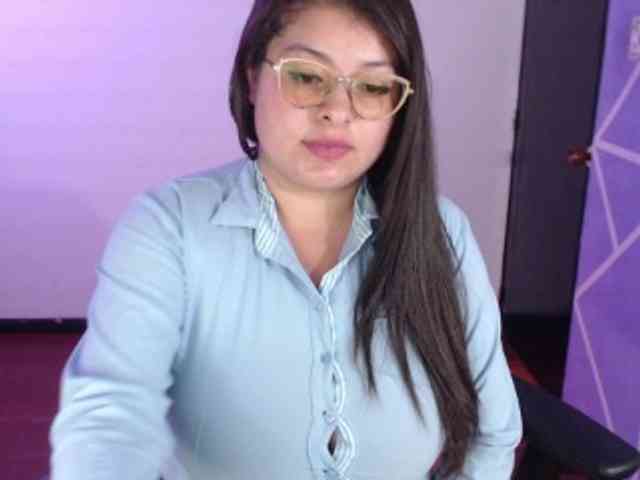 MiaaJoness MiaaJoness