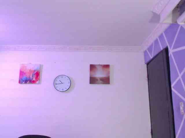 MiaaJoness MiaaJoness