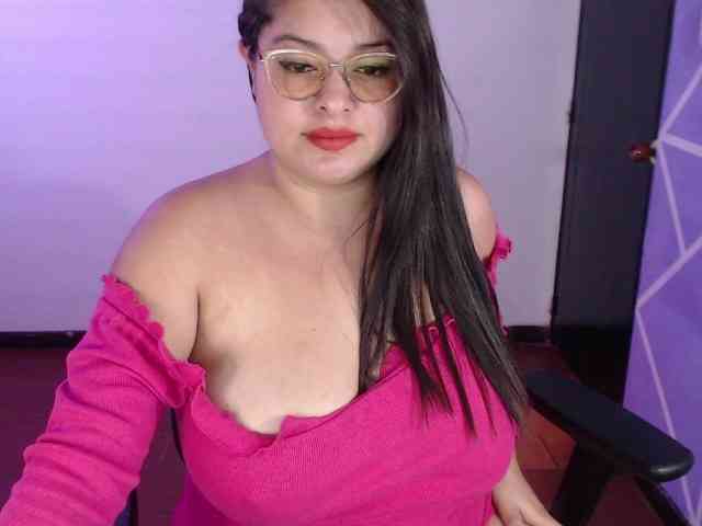 MiaaJoness MiaaJoness