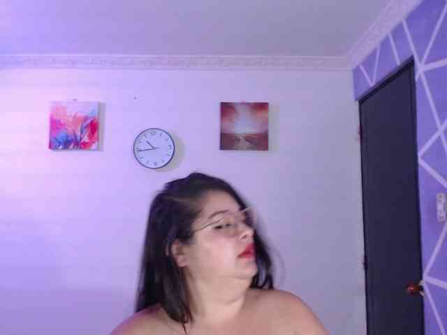 MiaaJoness MiaaJoness