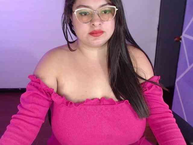 MiaaJoness MiaaJoness