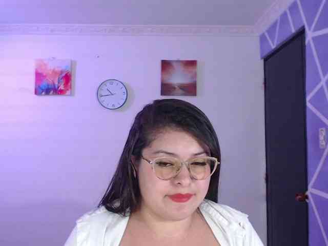 MiaaJoness MiaaJoness