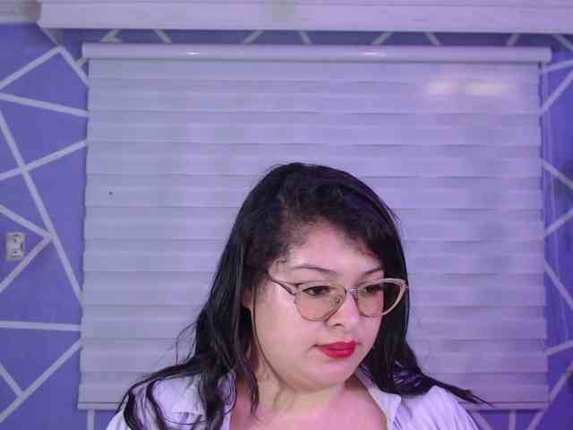 MiaaJoness MiaaJoness