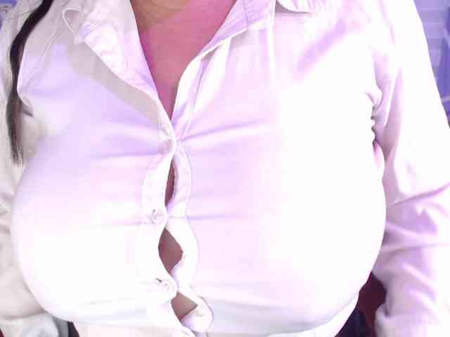 MiaaJoness MiaaJoness