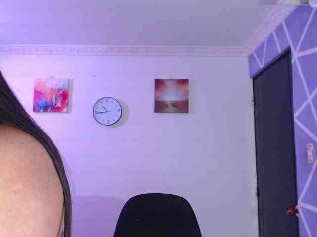 MiaaJoness MiaaJoness