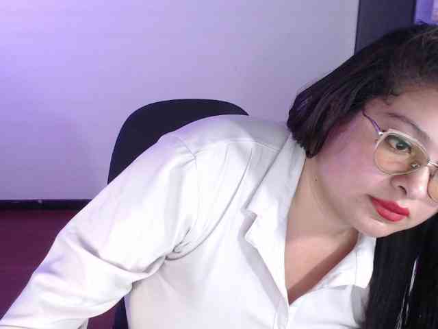 MiaaJoness MiaaJoness