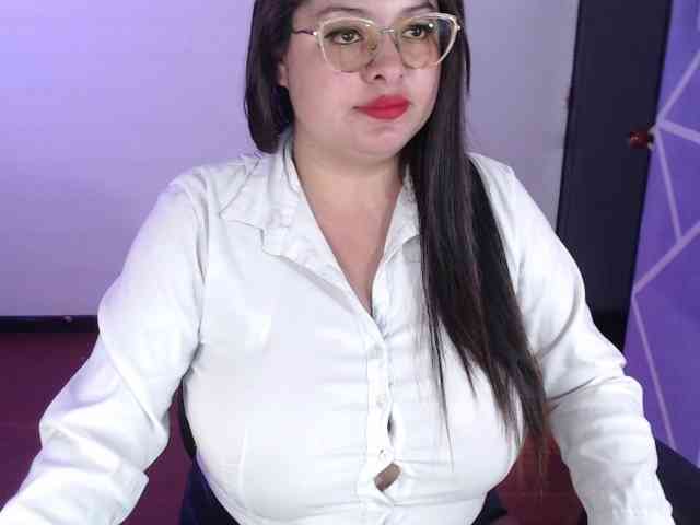 MiaaJoness MiaaJoness