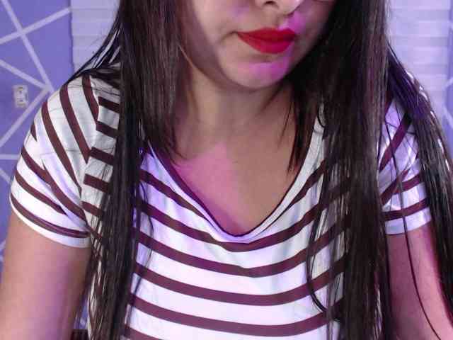 MiaaJoness MiaaJoness