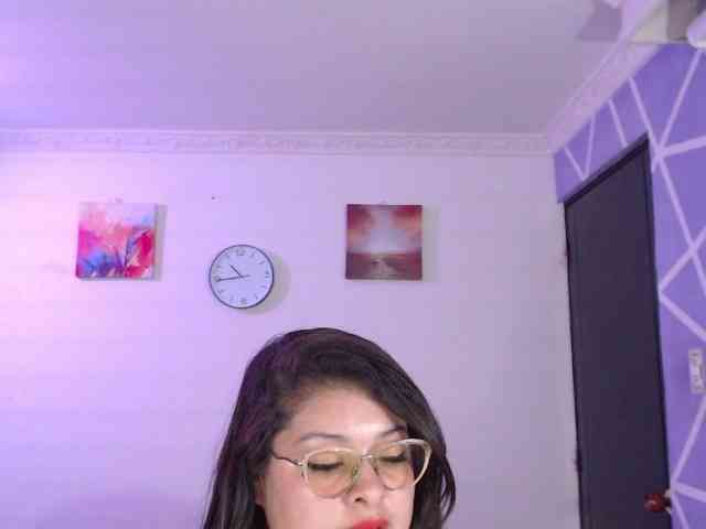 MiaaJoness MiaaJoness