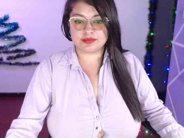 MiaaJoness MiaaJoness