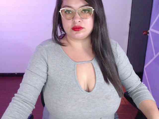 MiaaJoness MiaaJoness