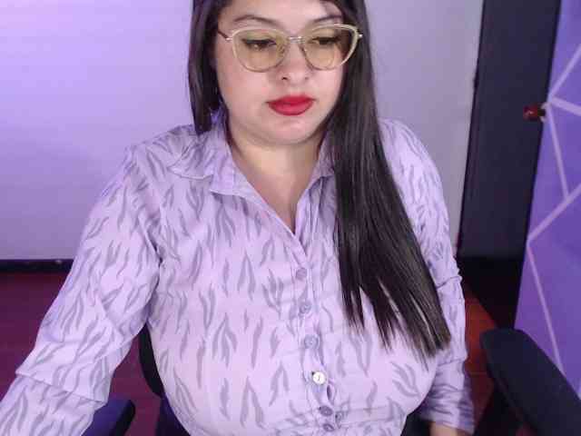 MiaaJoness MiaaJoness