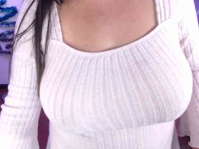 MiaaJoness MiaaJoness