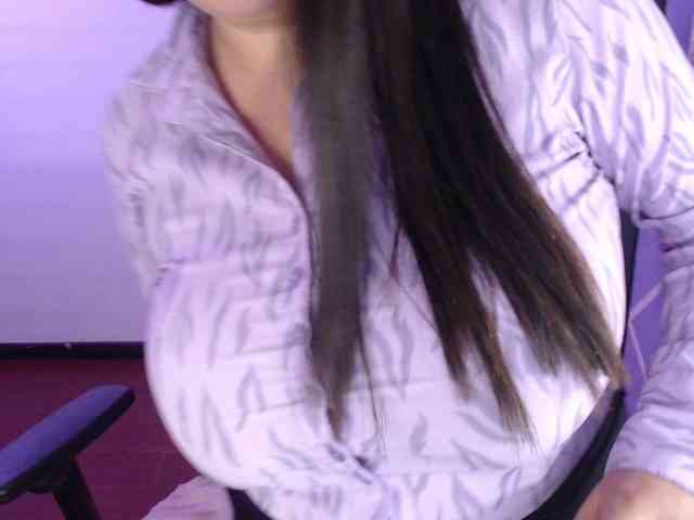 MiaaJoness MiaaJoness