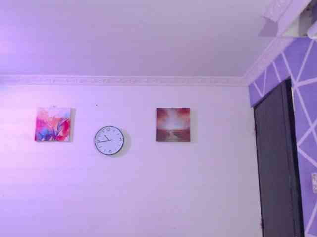 MiaaJoness MiaaJoness