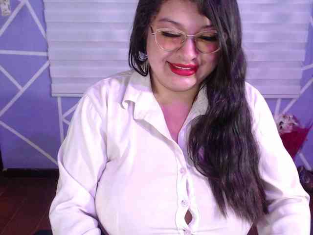 MiaaJoness MiaaJoness