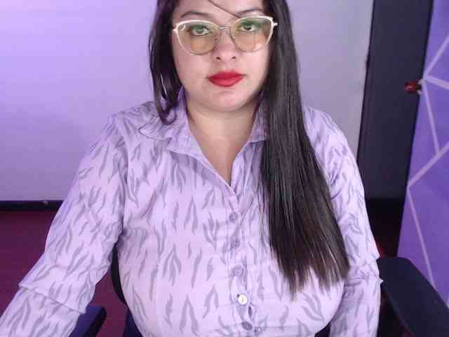 MiaaJoness MiaaJoness