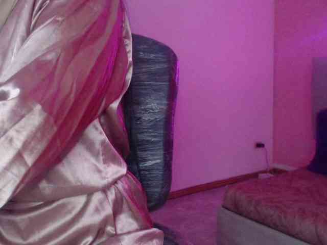 liarose6 Live Webcam on BongaCams