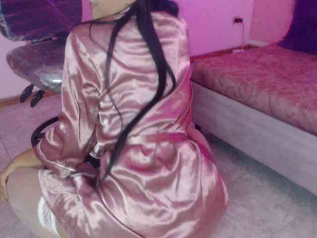 liarose6 Live Webcam on BongaCams