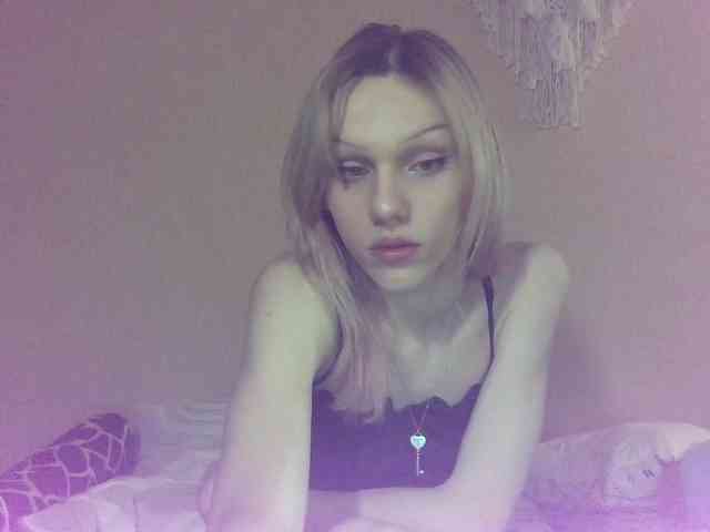 Kiranaa Live Webcam on BongaCams