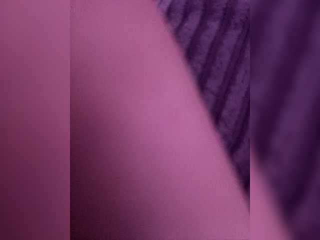 Leydisuzi's BongaCams show and profile