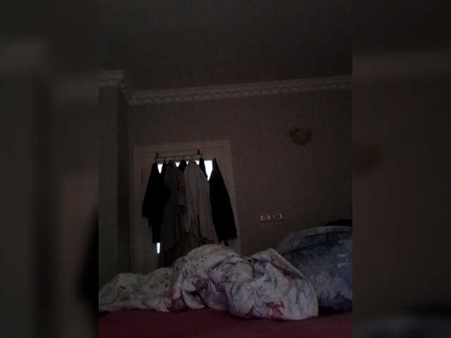 Leydisuzi – webcam model profile photo