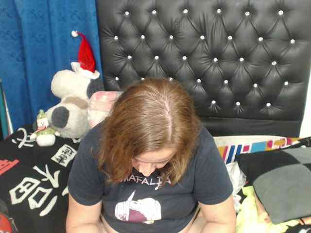 AlexaBenetGrace webcam