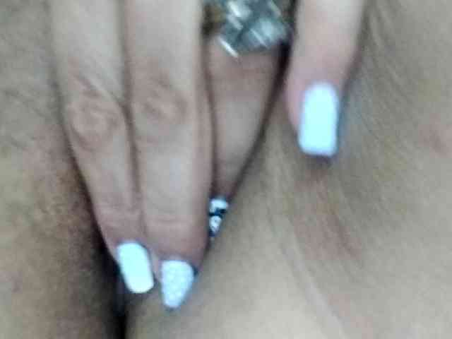 AlexaBenetGrace webcam