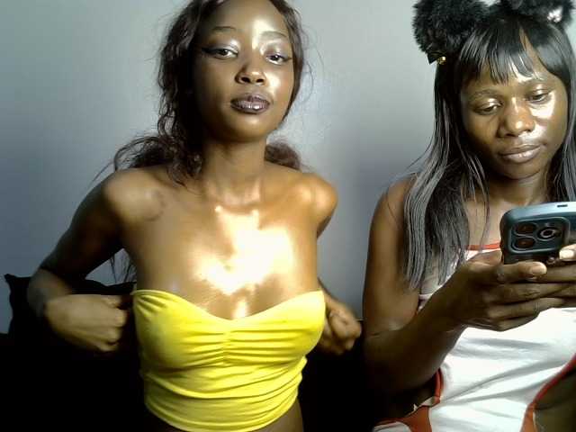 Blueflames's BongaCams show and profile