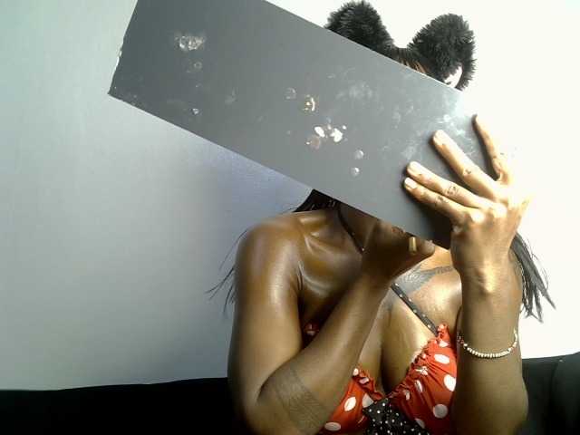 Blueflames's BongaCams show and profile