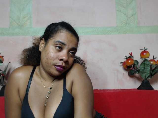 Rfrancia1 webcam bongacams model stream image