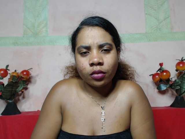 Rfrancia1, une amatrice française avec qui discuter et avoir du sexe