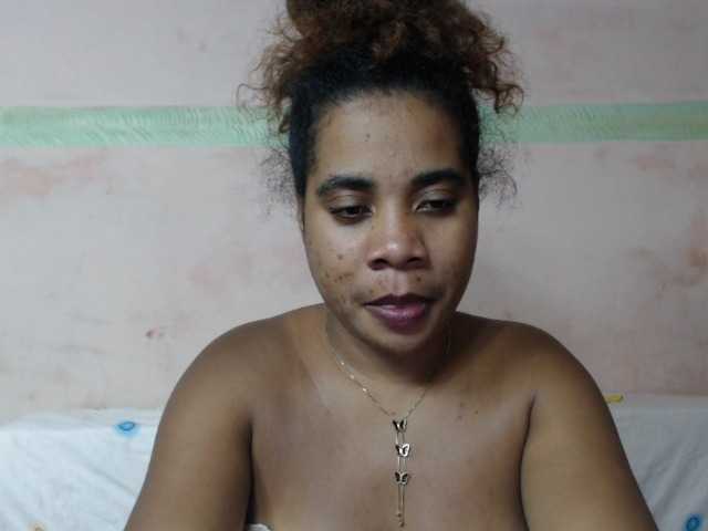 Rfrancia1 webcam bongacams model stream image