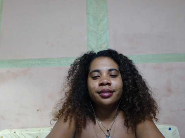 Rfrancia1 webcam bongacams model stream image