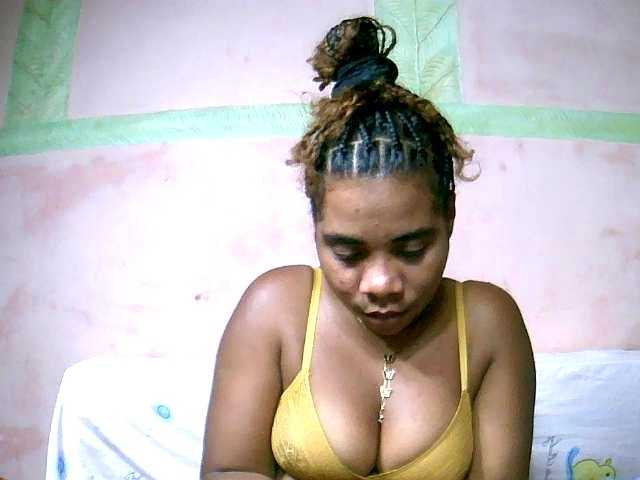 Rfrancia1 webcam bongacams model stream image