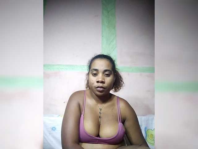 Rfrancia1 webcam bongacams model stream image