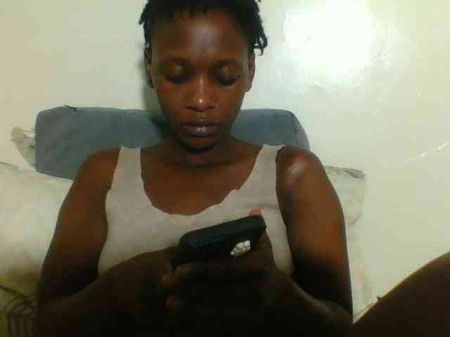 Petiteebony1 Petiteebony1