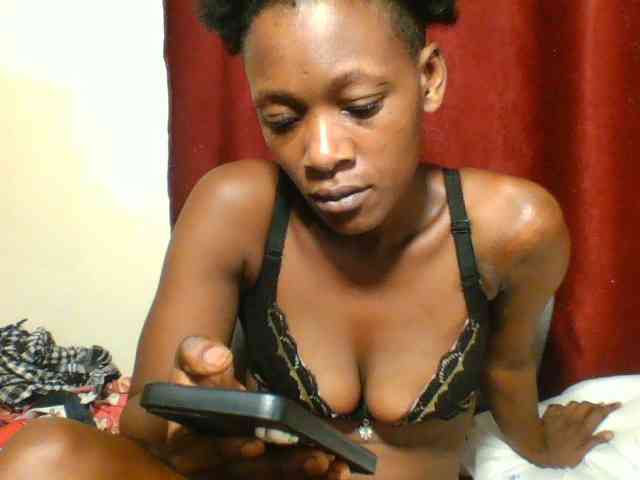 Petiteebony1 Petiteebony1