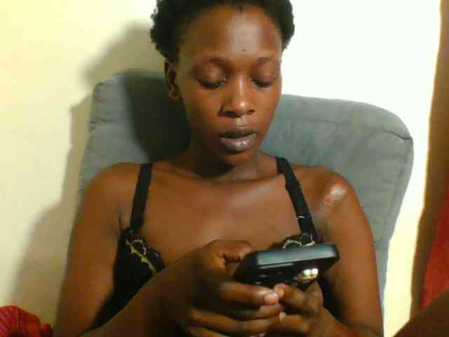 Petiteebony1 Petiteebony1