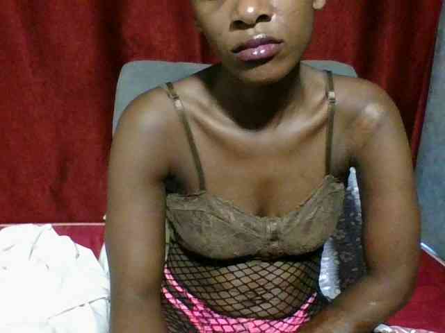 Petiteebony1 Petiteebony1