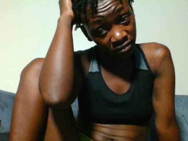 Petiteebony1 Petiteebony1