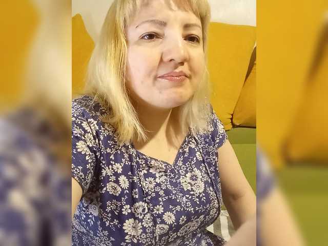 StefanyMellow3's BongaCams show and profile