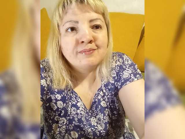 StefanyMellow3's BongaCams show and profile