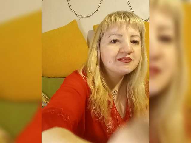 StefanyMellow3's BongaCams show and profile