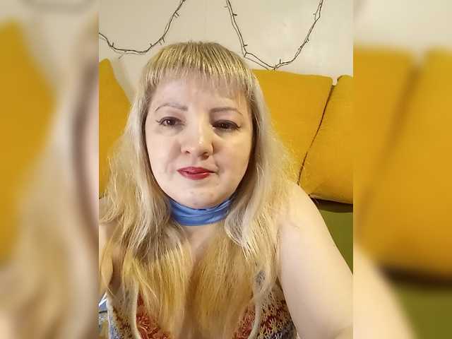 StefanyMellow3's BongaCams show and profile