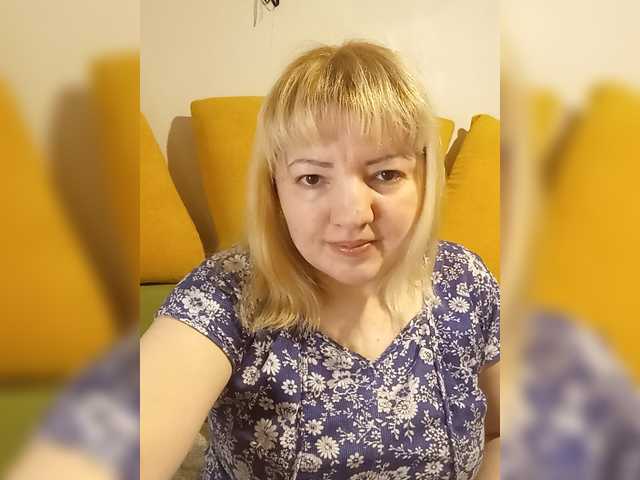 StefanyMellow3's BongaCams show and profile